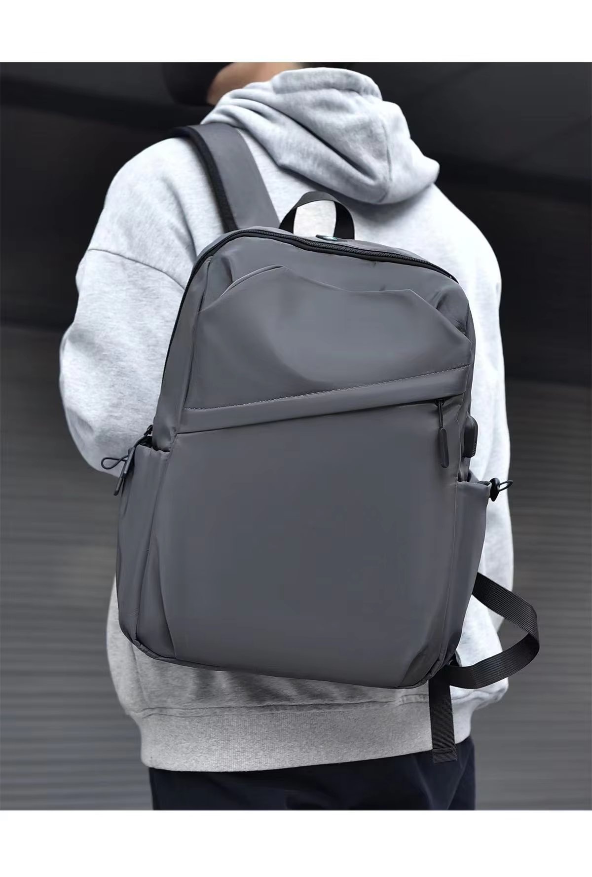 Anti-Theft Water-Resistant Large Capacity USB Business Oxford Laptop Backpack product detail