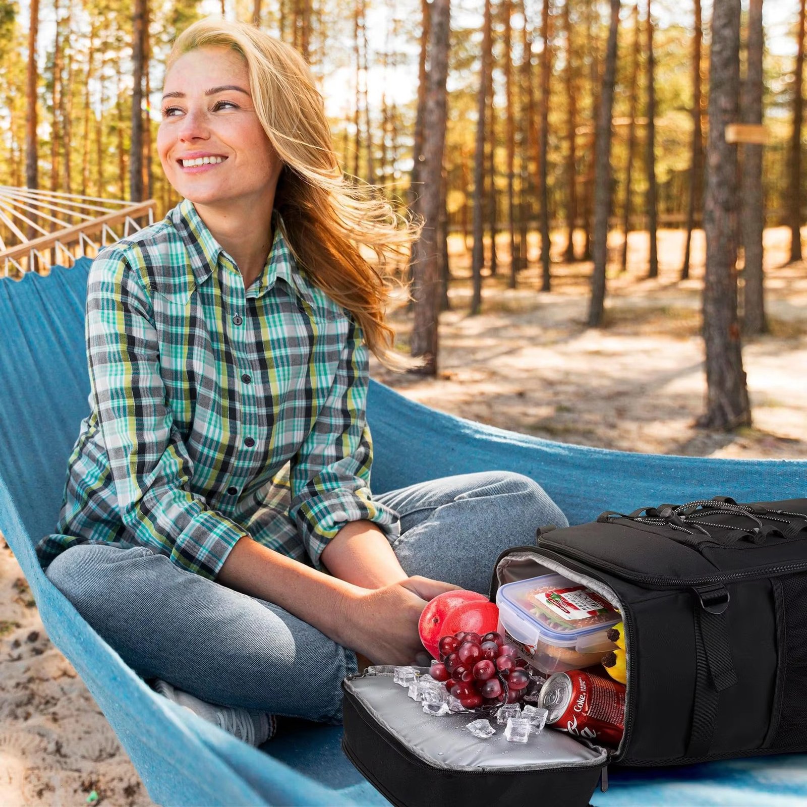 Customized Waterproof Insulated Cooler Backpack Thickened Leakproof Picnic Ice Bag Portable Outdoor Camping Thermal Storage Pack product detail