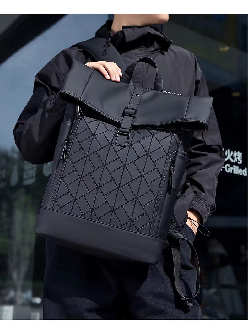 Custom Large Capacity Waterproof PU Roll Top Laptop Backpack Schoolbag Lightweight Outdoor Travel Casual Daypack detail image