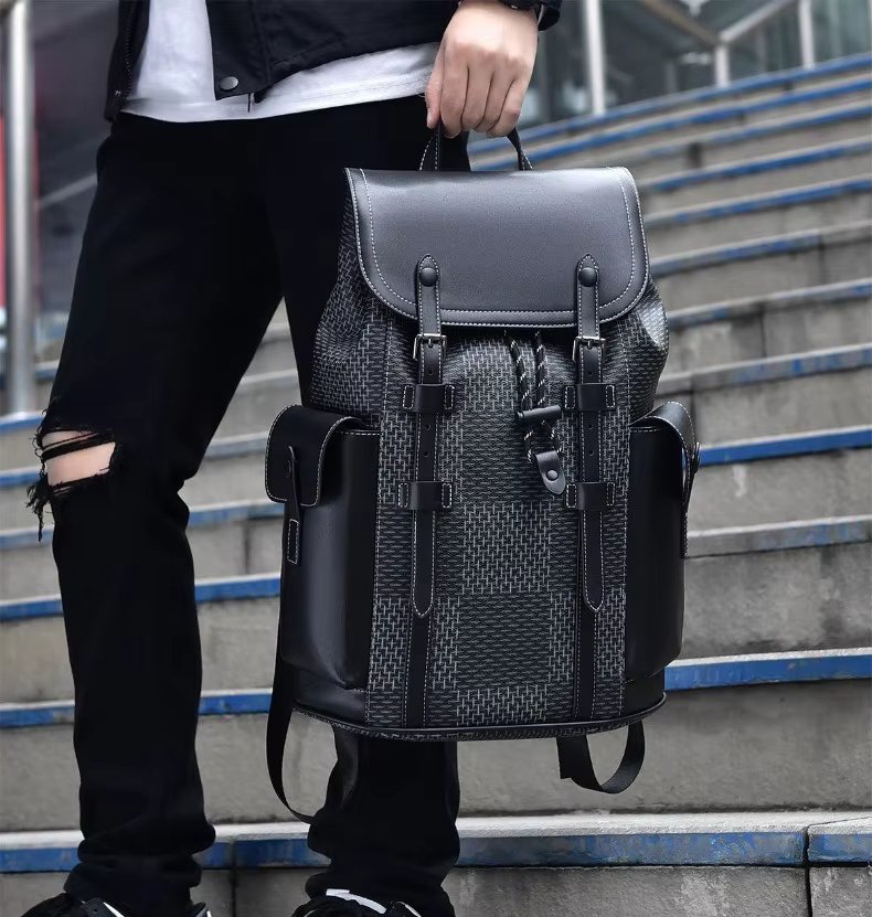 Water-Resistant Modern Outdoor Business Travel PU Leather Laptop Backpack product detail