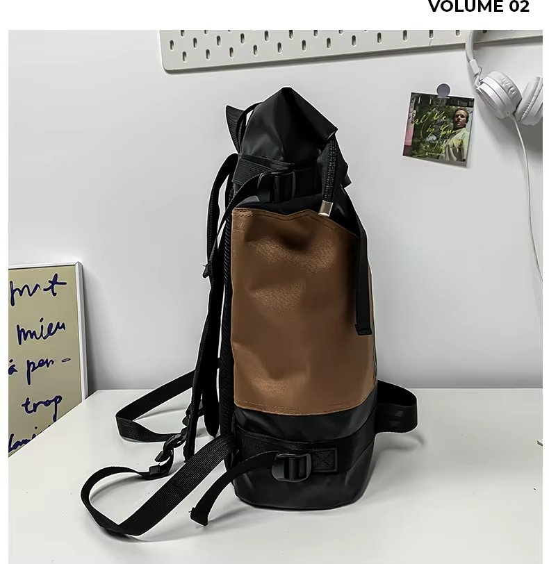 Water-Resistant Large Capacity Modern Outdoor Travel Oxford Roll Top Backpack product detail