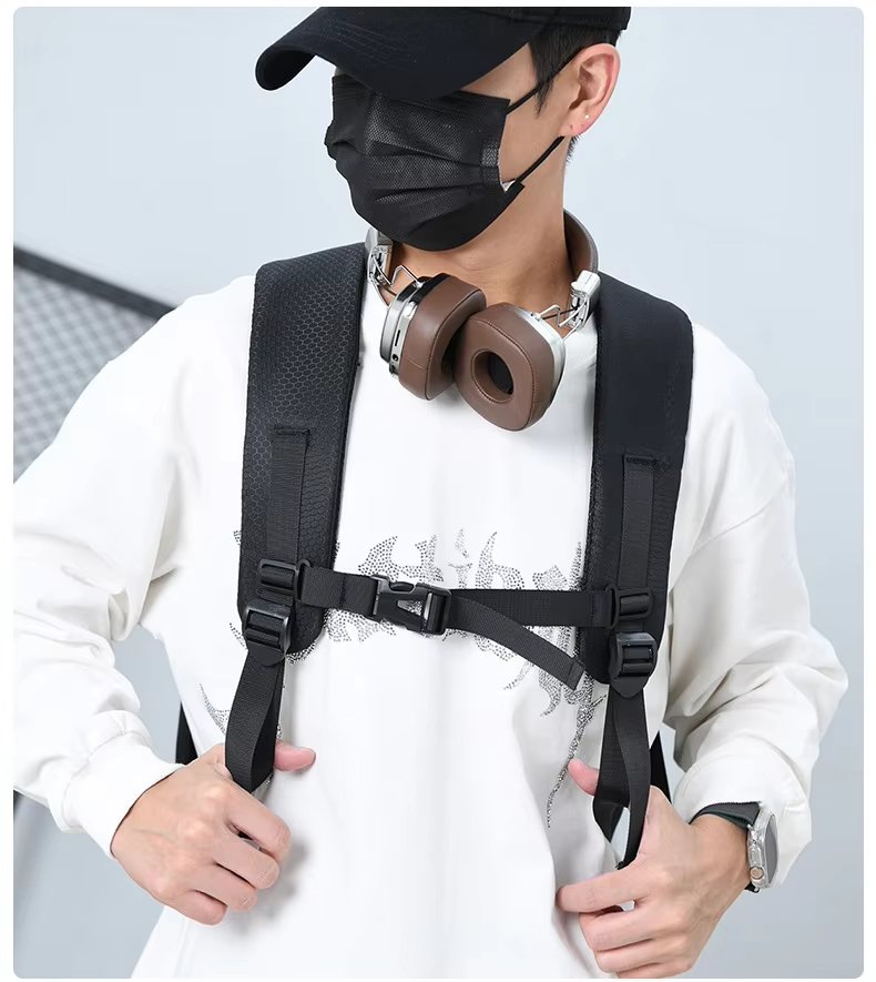 Water-Resistant Large Capacity Outdoor Travel Oxford Roll Top Backpack product detail