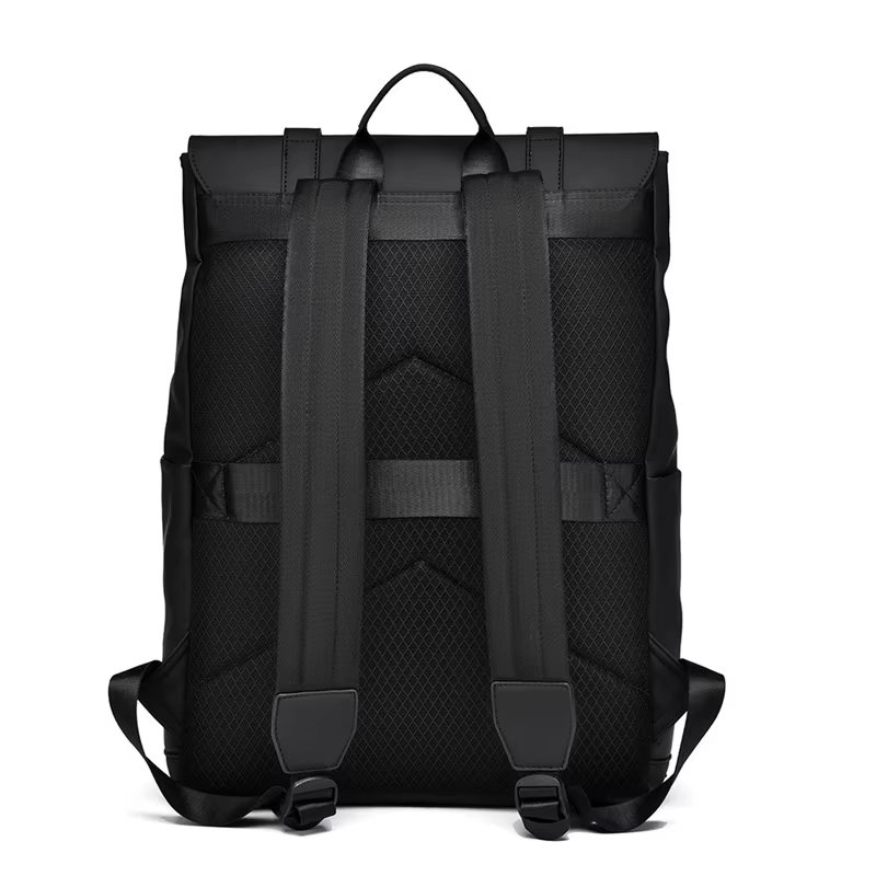 Water-Resistant Large Capacity Business Travel School PU Leather Laptop Backpack product detail