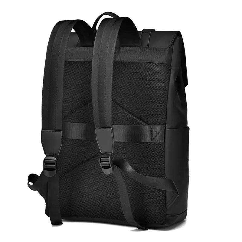 Water-Resistant Large Capacity Business Travel School PU Leather Laptop Backpack product detail