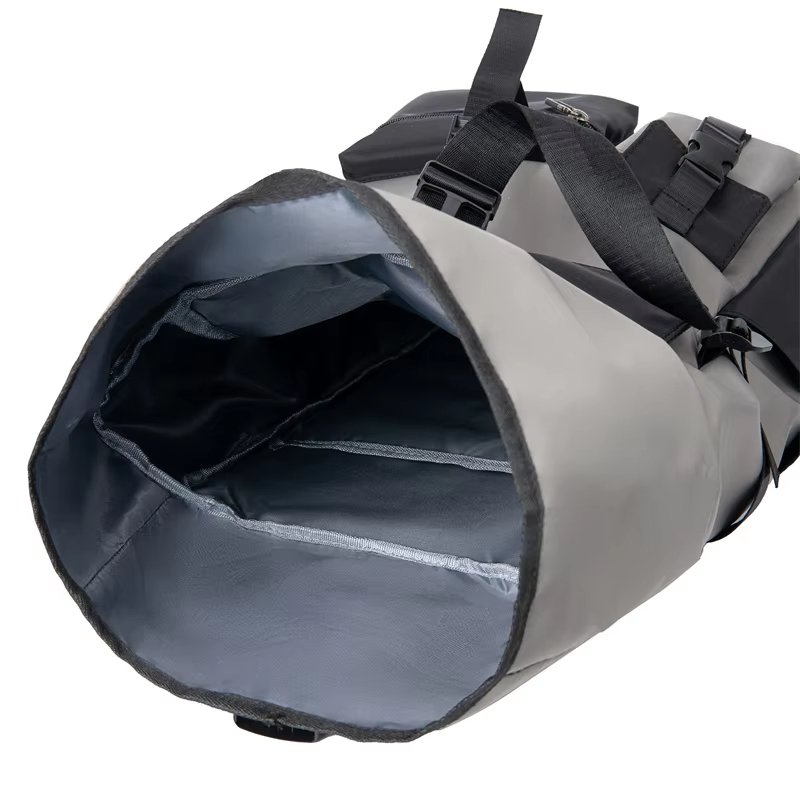 Water-Resistant Large Capacity Outdoor Travel School Oxford Rolling Backpack product detail