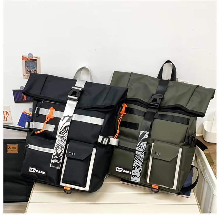 Water-Resistant Large Capacity Outdoor Travel School Oxford Rolling Backpack product detail