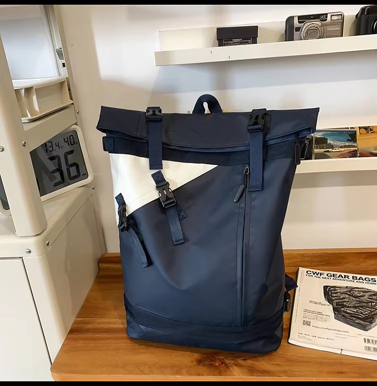 Water-Resistant Large Capacity Lightweight Modern Outdoor Oxford Roll Top Backpack product detail