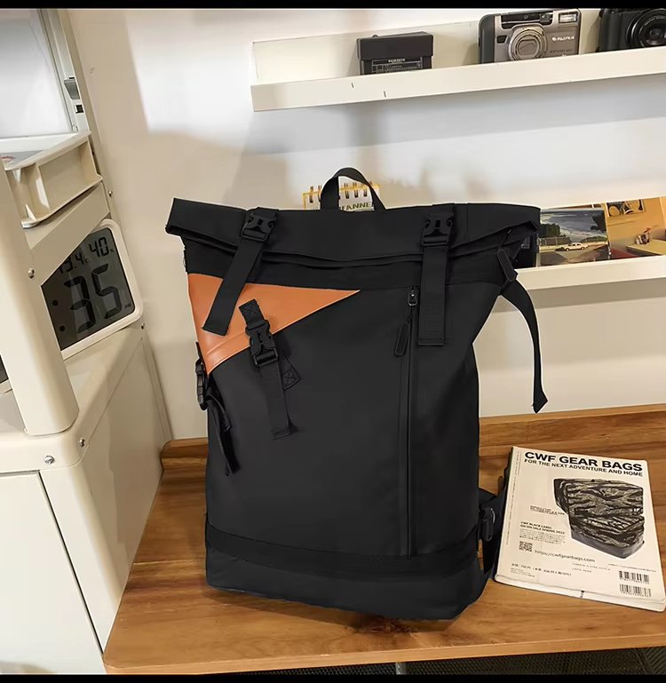 Water-Resistant Large Capacity Lightweight Modern Outdoor Oxford Roll Top Backpack product detail