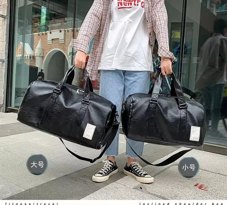 Waterproof Shoe Compartment PU Leather Sports Travel Lightweight Duffel Bag product detail