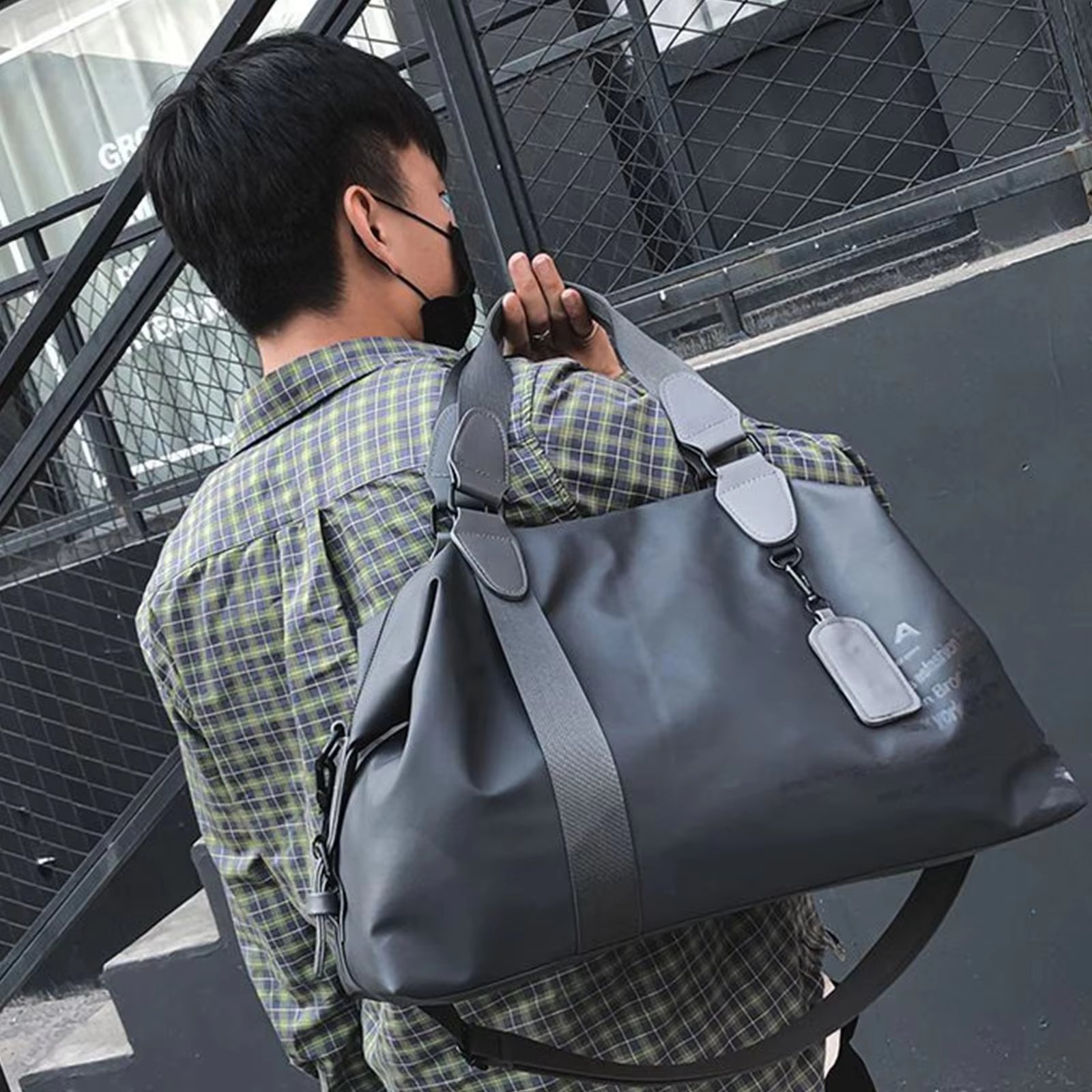 Luxury Black Leather Duffle Bag Oxford Material Weekender Travel Gym Weekend Bags for Youth - product detail