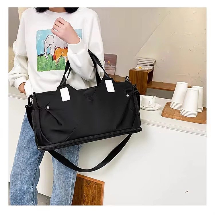 Oxford Travel Tote Bag For Yoga Mat Carryall For Office Pilates Beach and Gym Use For Beach and Travel Duffel Bag detail image