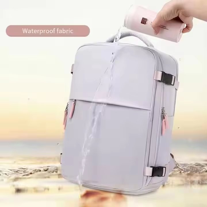 Large Capacity Outdoor Business Travel Nylon Laptop Backpack product detail