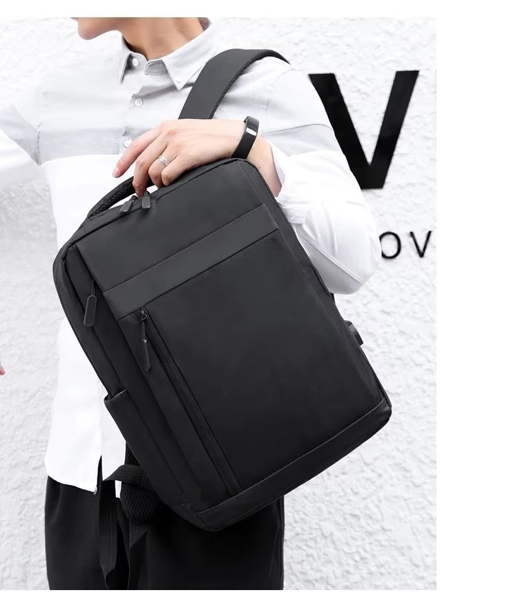 Large Capacity USB Business Travel School Polyester Laptop Backpack product detail