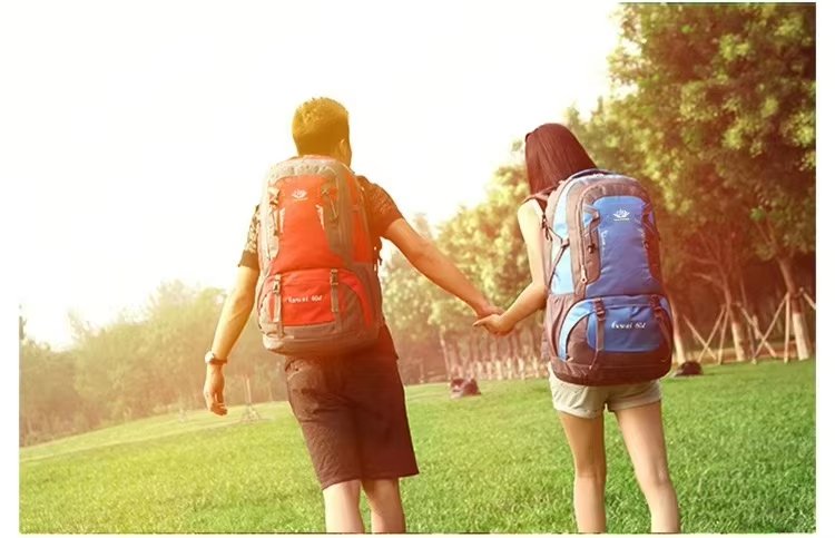 Anti-Theft 60L Polyester Camping Trekking Backpack detail image