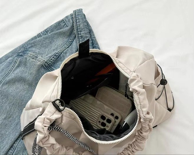 Ladies Sports Travel Gym Duffel Bag Waterproof Messenger Crossbody Tote Yoga Mat Carrier Bag Shoulder Handbag detail image