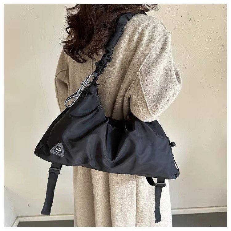 Ladies Sports Travel Gym Duffel Bag Waterproof Messenger Crossbody Tote Yoga Mat Carrier Bag Shoulder Handbag detail image
