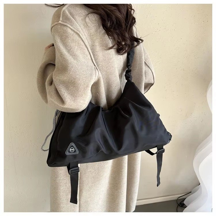 Ladies Sports Travel Gym Duffel Bag Waterproof Messenger Crossbody Tote Yoga Mat Carrier Bag Shoulder Handbag detail image