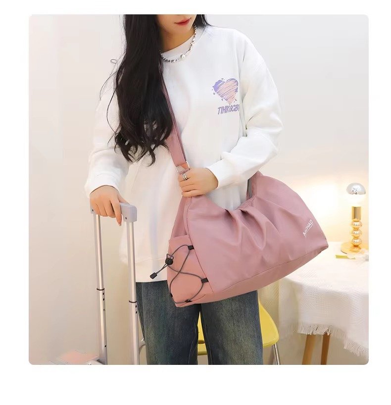 Design Single Shoulder Crossbody Gym Tote Bag High Capacity Travel Fitness Sports Duffel Bag detail image