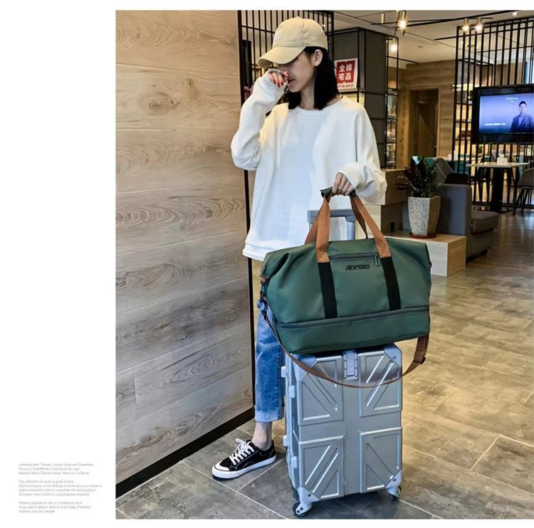 Custom Logo Waterproof Oxford Duffel Bag 30-40L with Shoe Compartment – Unisex Gym & Travel Bag product detail