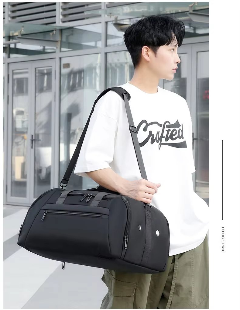 Waterproof Large Capacity Shoe Compartment Weekender Overnight Gym Duffel Backpack - product detail