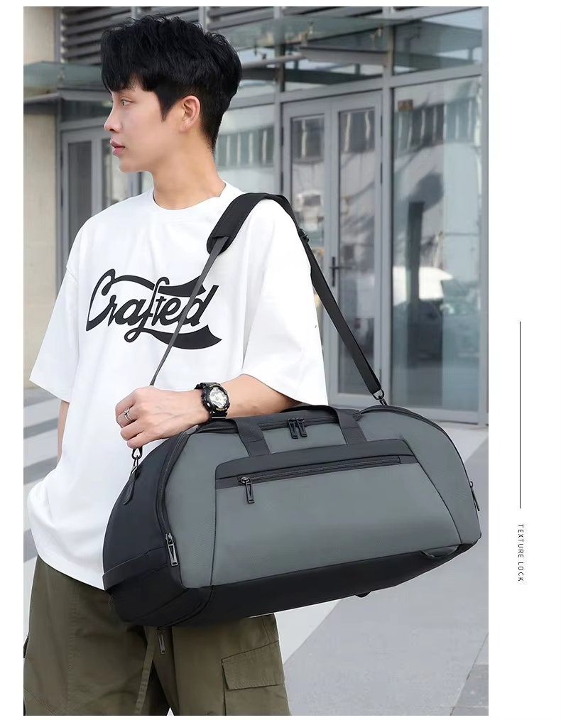 Waterproof Large Capacity Shoe Compartment Weekender Overnight Gym Duffel Backpack - product detail
