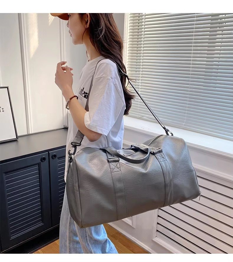 Fashionable PU Leather Waterproof Travel Bag Large Capacity Wet Dry Separation Sports Luggage Duffel Bag With Shoes Compartment product detail