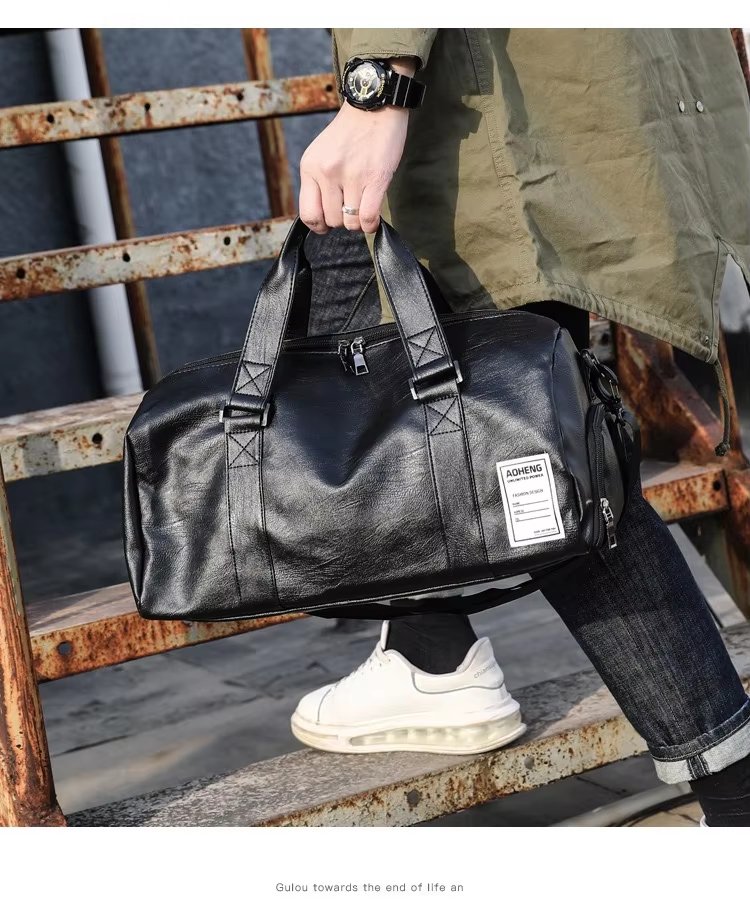 Waterproof Shoe Compartment PU Leather Weekend Travel Overnight Duffel Bag product detail