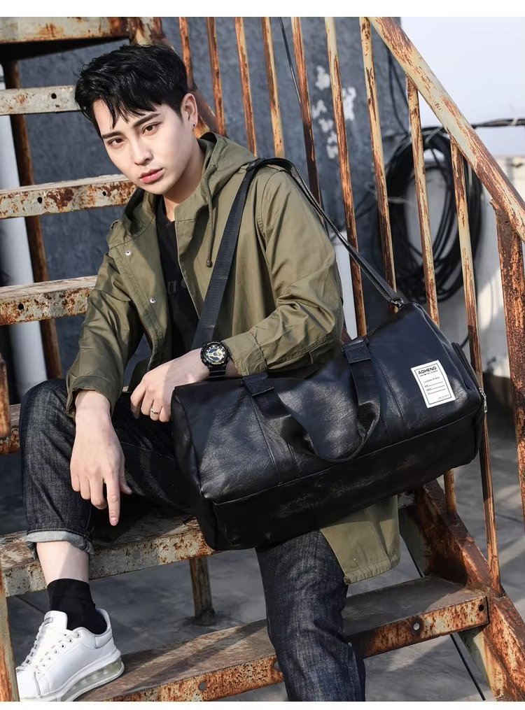 Waterproof Shoe Compartment PU Leather Weekend Travel Overnight Duffel Bag product detail