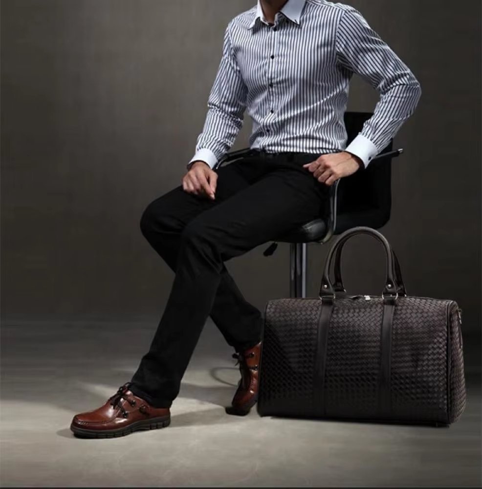 Waterproof Shoe Compartment PU Leather Weekend Travel Tote Duffel Bag product detail