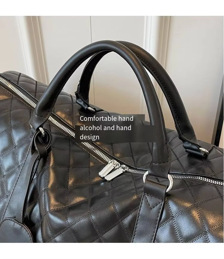 Waterproof PU Leather Weekend Travel Duffel Bag product detail