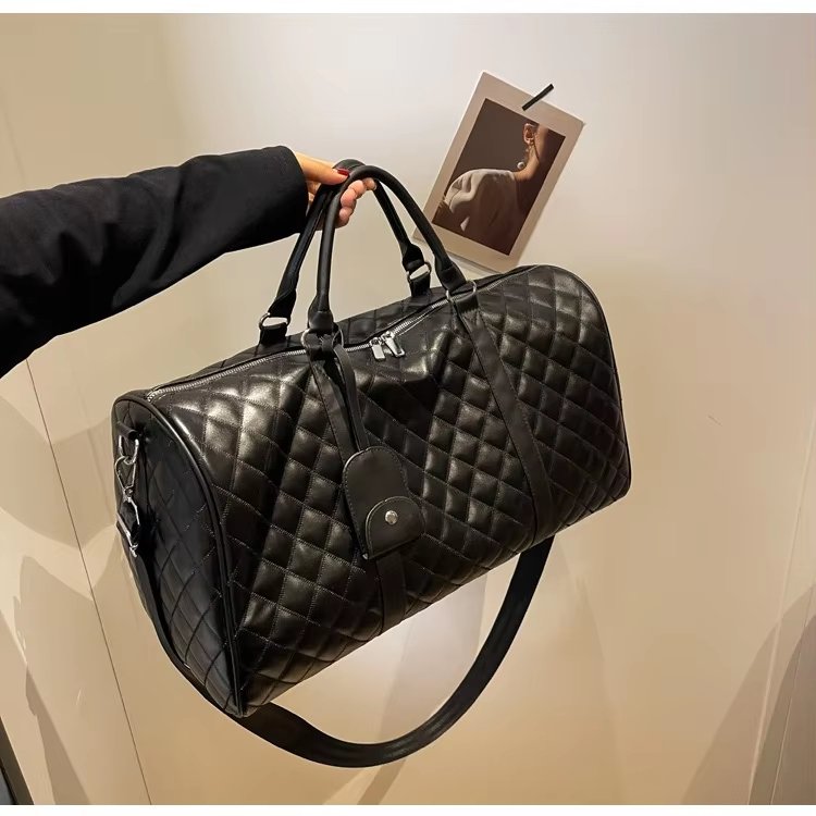 Waterproof PU Leather Weekend Travel Duffel Bag product detail