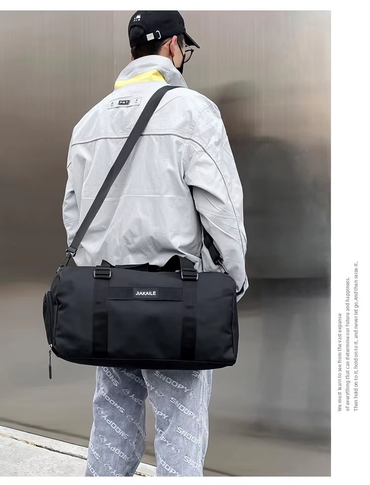 Water-Resistant Shoe Compartment Oxford Sports Travel Duffel Bag product detail