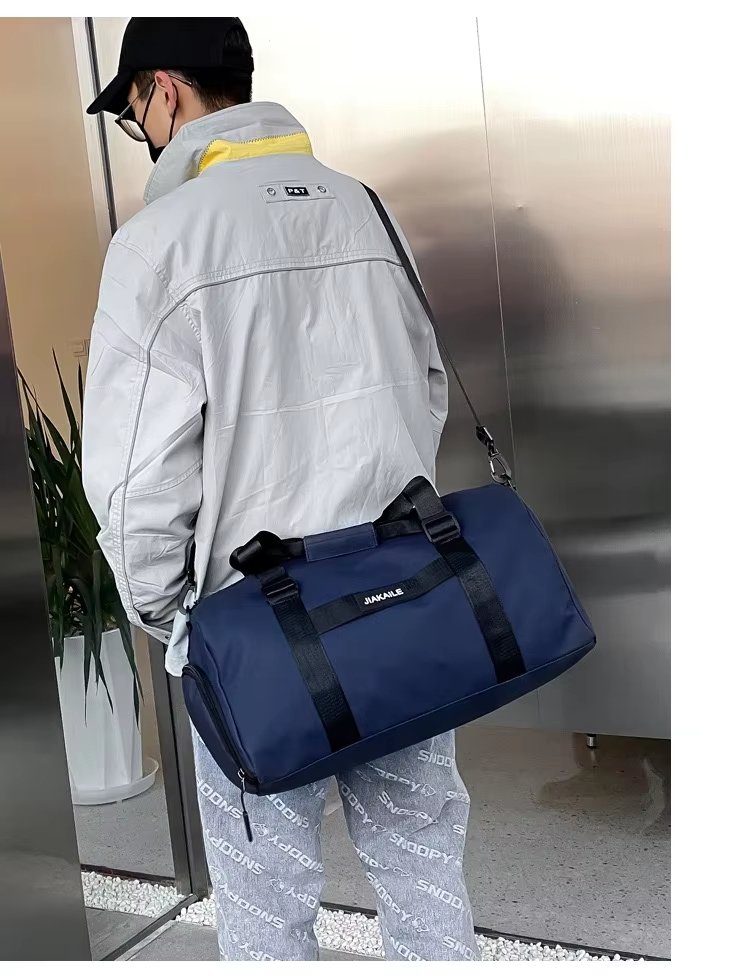 Water-Resistant Shoe Compartment Oxford Sports Travel Duffel Bag product detail