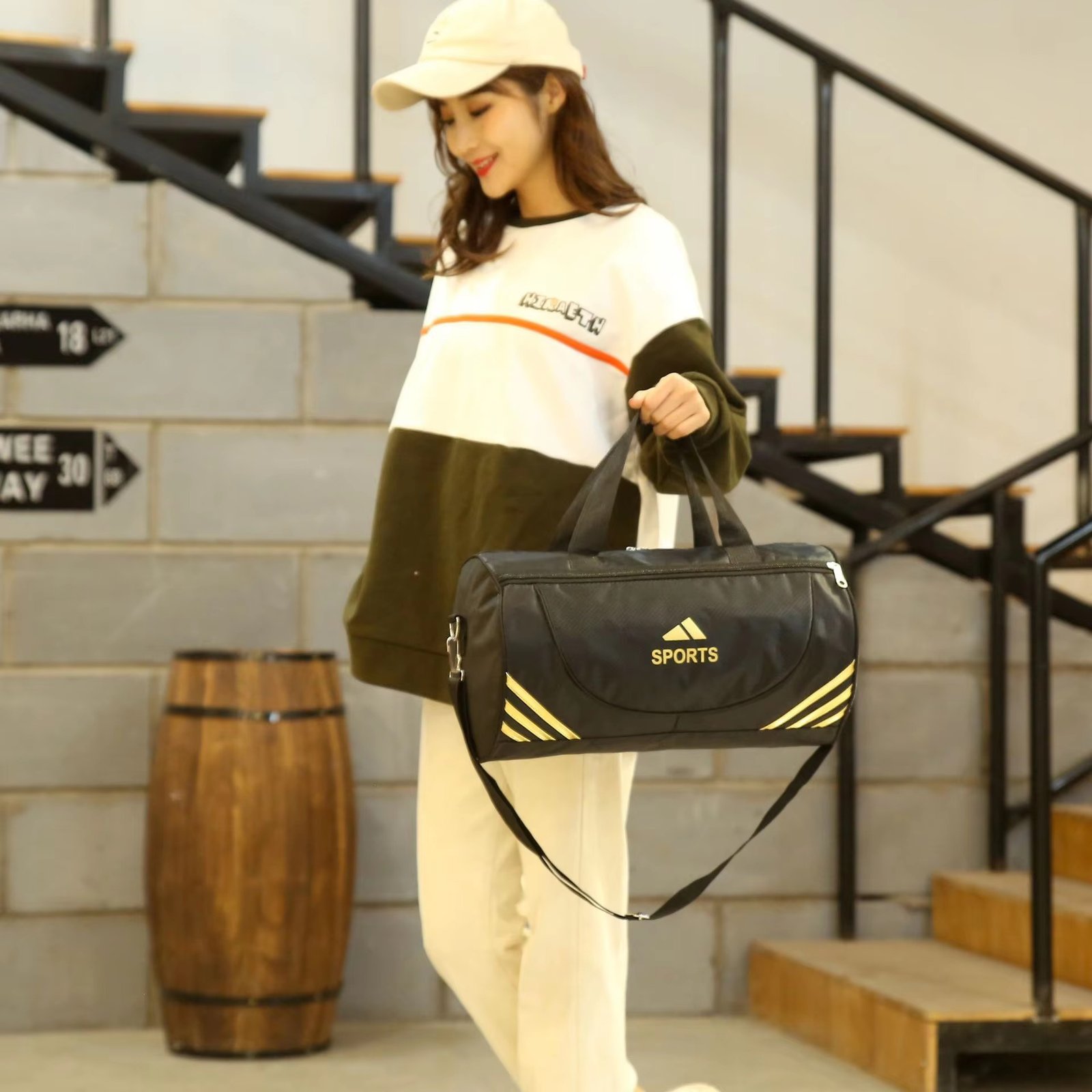 Factory Training Crossbody Luggage Travel Duffel Bags Large Capacity Leisure Fitness Gym Sports Bag detail image
