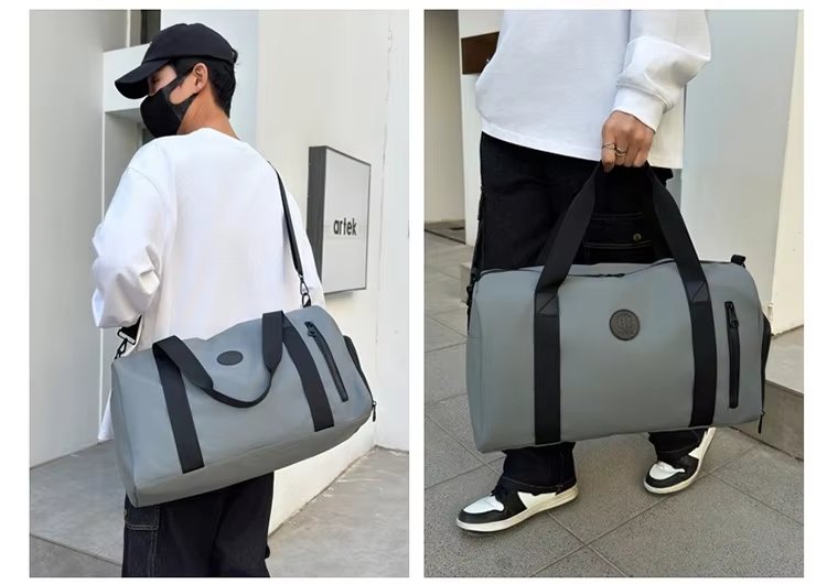 Waterproof Oxford Sports Travel Shoulder Duffel Bag product detail