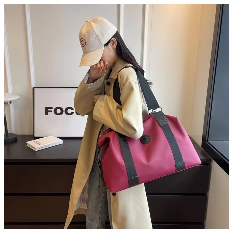 Waterproof Lightweight Gym Sports Travel Outdoor Travel Tote Bag - product detail
