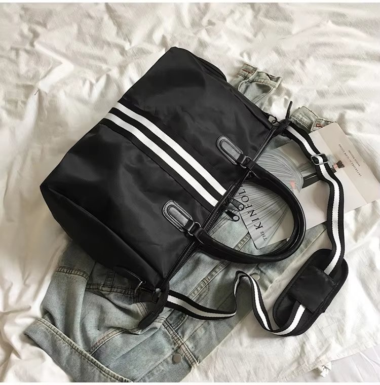 Nylon Waterproof Large Capacity Shoe Compartment Multi-function Overnight Travel Tote Bag - product detail