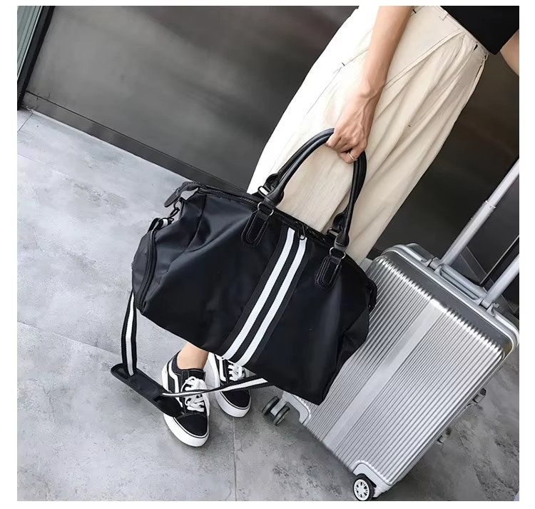 Nylon Waterproof Large Capacity Shoe Compartment Multi-function Overnight Travel Tote Bag - product detail