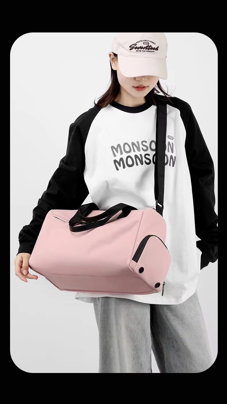 New Fashion Custom Handheld Travel Bag Dry Wet Separation Sports Fitness Bag Large Capacity Weekender Bag with Shoe Compartment product detail