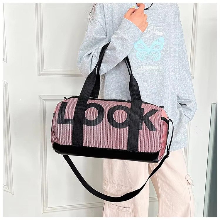 Large Capacity Nylon Waterproof Yoga Fitness Sports Training Tote Gym Carry Bag Weekender Travel Luggage Duffel Bag detail image