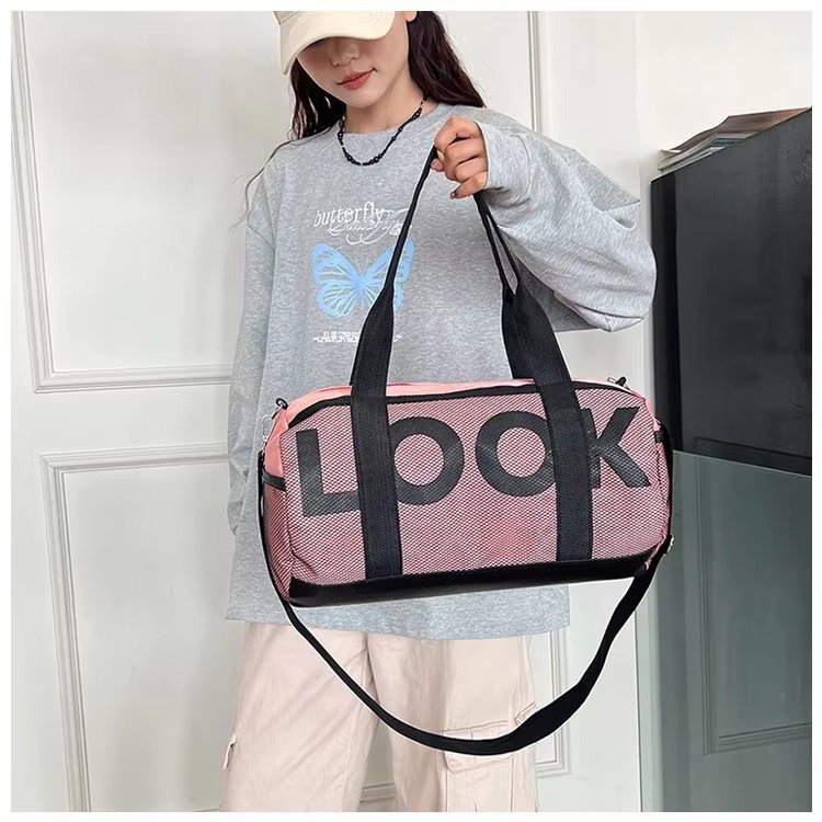Large Capacity Nylon Waterproof Yoga Fitness Sports Training Tote Gym Carry Bag Weekender Travel Luggage Duffel Bag detail image
