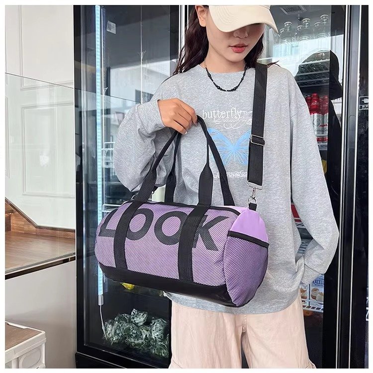 Large Capacity Nylon Waterproof Yoga Fitness Sports Training Tote Gym Carry Bag Weekender Travel Luggage Duffel Bag detail image