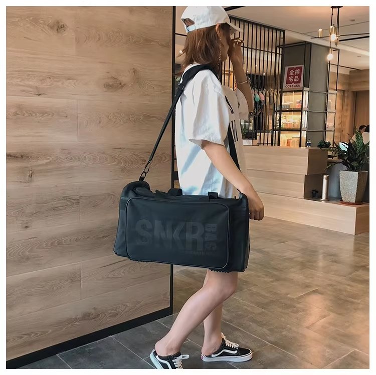 Waterproof Shoe Compartment Nylon Sports Travel Duffel Bag product detail