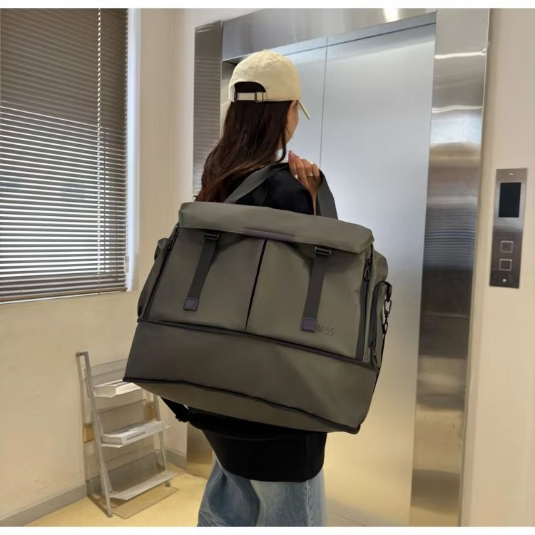Waterproof Large Capacity Shoe Compartment Gym Sports Travel Travel Tote Bag - product detail