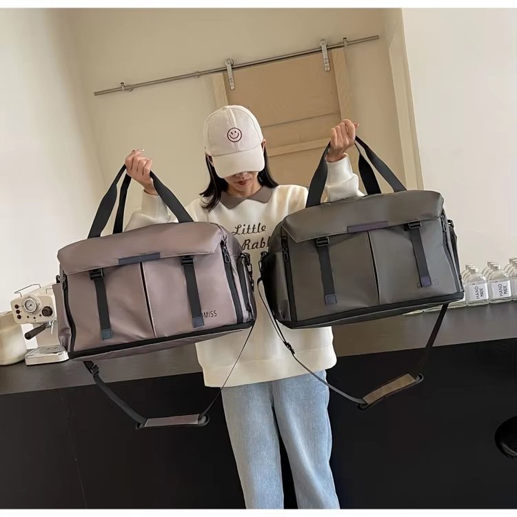 Waterproof Large Capacity Shoe Compartment Gym Sports Travel Travel Tote Bag - product detail