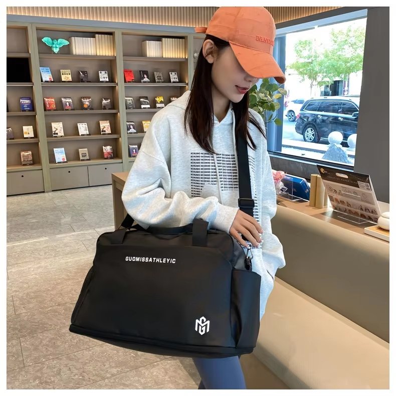 Large Capacity Sport Gym Yoga Bag Duffle Dry Wet Separation Short-Distance Expandable Waterproof Travel Duffel - product detail