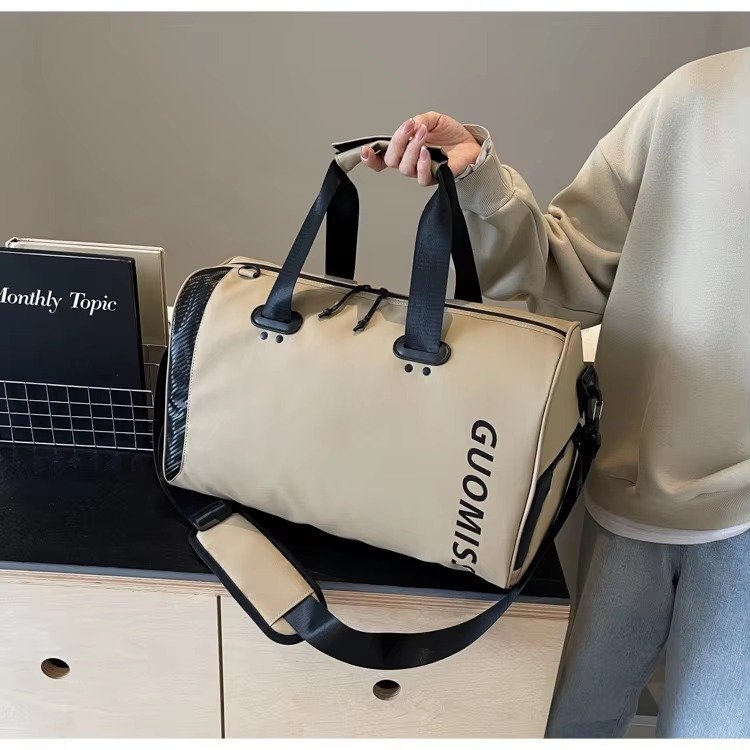 Large Capacity Travel Duffle Bag Dry Wet Separation Waterproof Sports Hand-Held Shoulder Fitness Bags with Shoes Compartment detail image