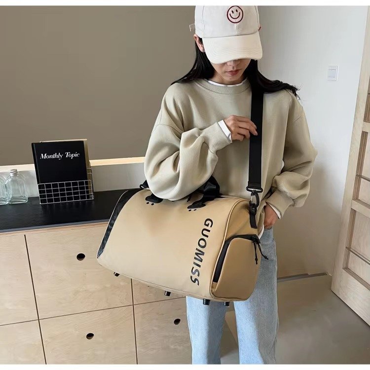Large Capacity Travel Duffle Bag Dry Wet Separation Waterproof Sports Hand-Held Shoulder Fitness Bags with Shoes Compartment detail image