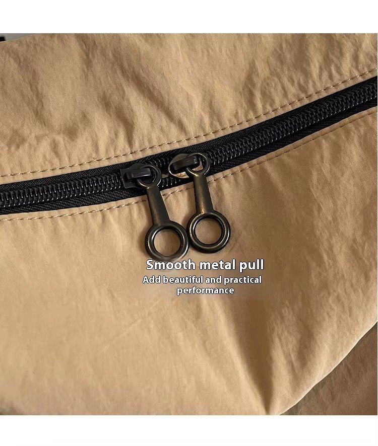 Embroidered Large Capacity Duffle Travel Duffel Tote Bag Handbag Lightweight Waterproof Sports Gym Fitness Luggage Bag detail image