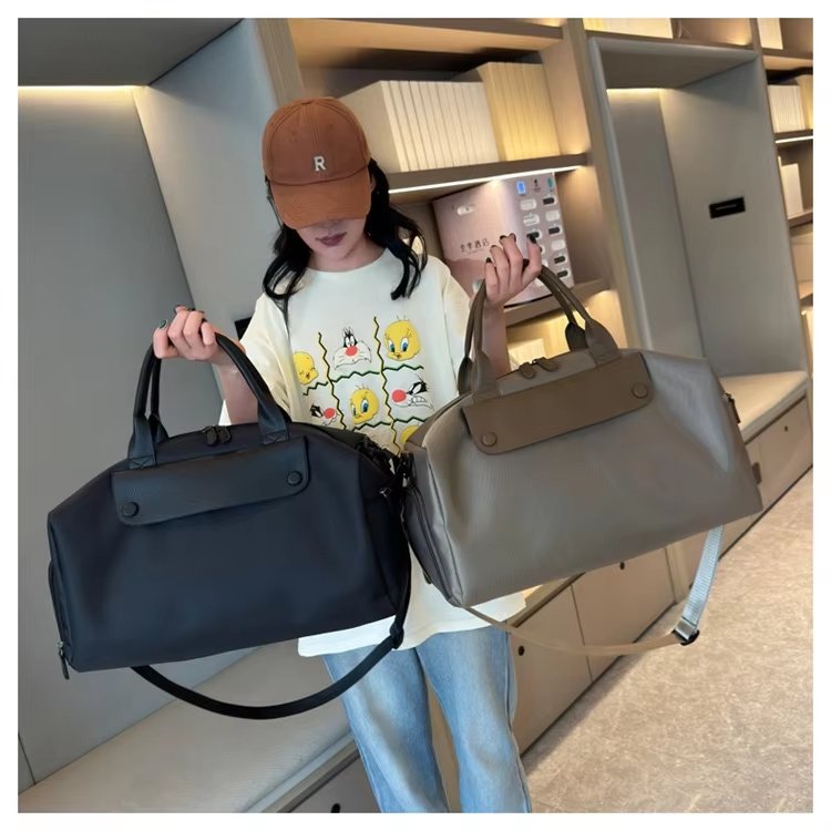 Waterproof Dry Wet Separation Oxford Sports Travel Crossbody Duffel Bag product detail